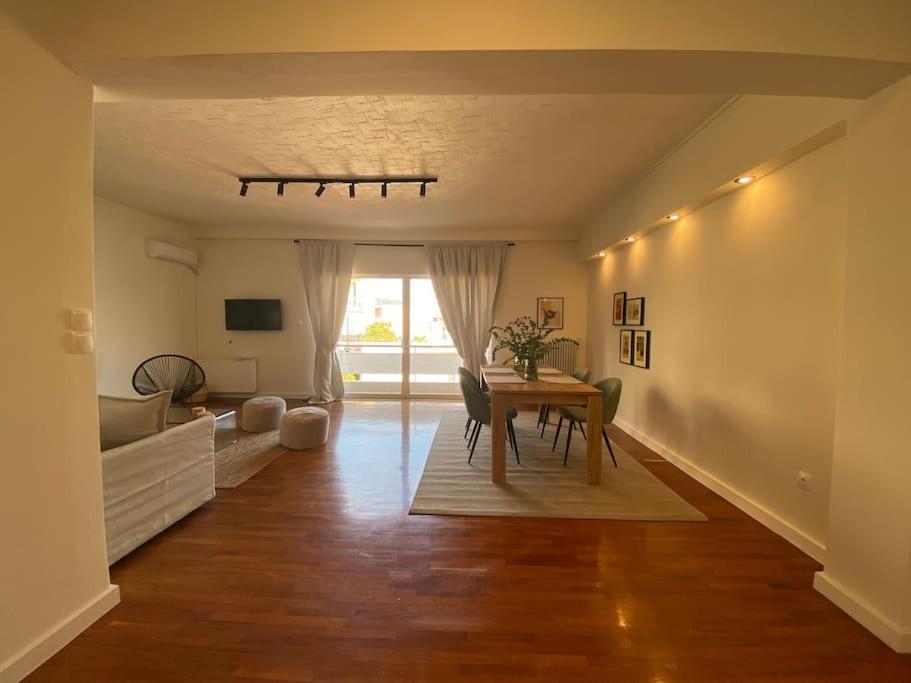 אתונה 2-Bedroom Apartment In Athina מראה חיצוני תמונה