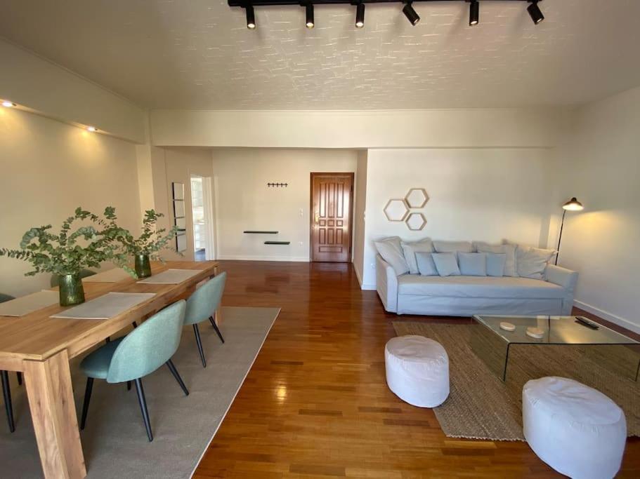 אתונה 2-Bedroom Apartment In Athina מראה חיצוני תמונה