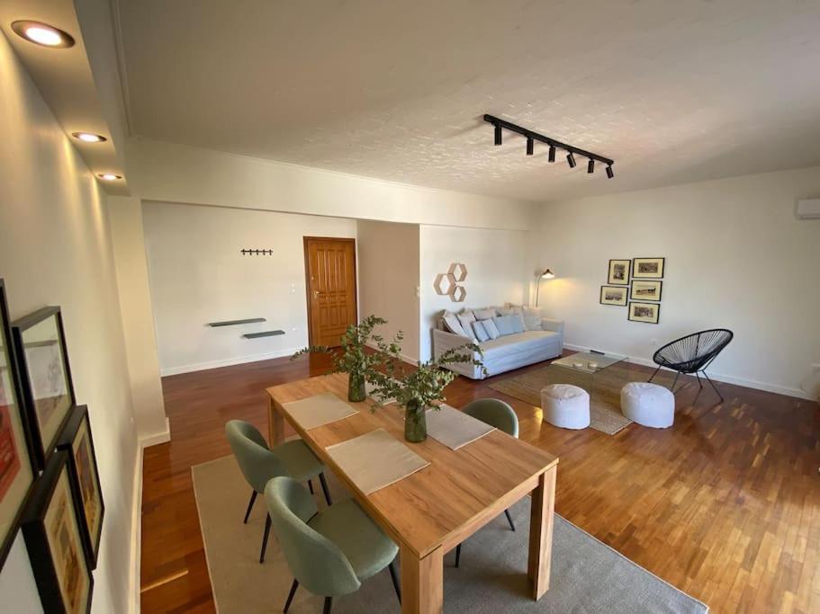 אתונה 2-Bedroom Apartment In Athina מראה חיצוני תמונה