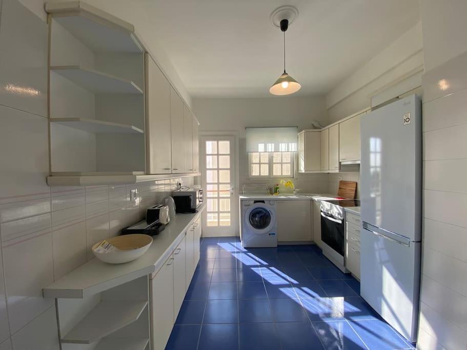 אתונה 2-Bedroom Apartment In Athina מראה חיצוני תמונה