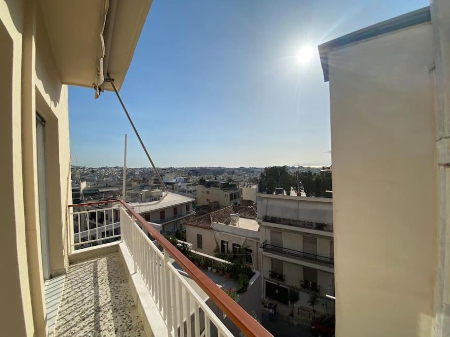 אתונה 2-Bedroom Apartment In Athina מראה חיצוני תמונה