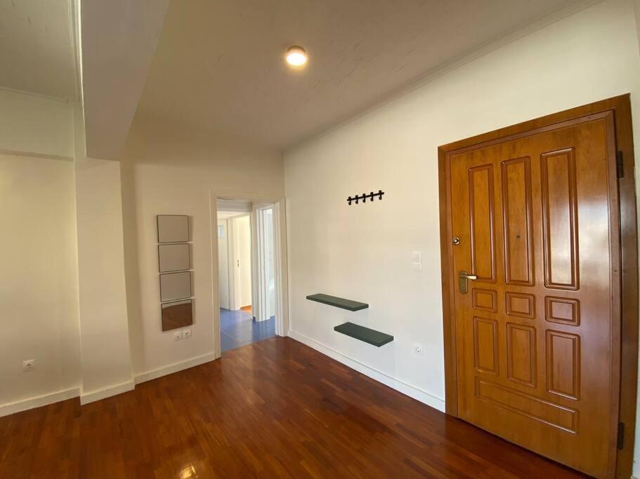 אתונה 2-Bedroom Apartment In Athina מראה חיצוני תמונה